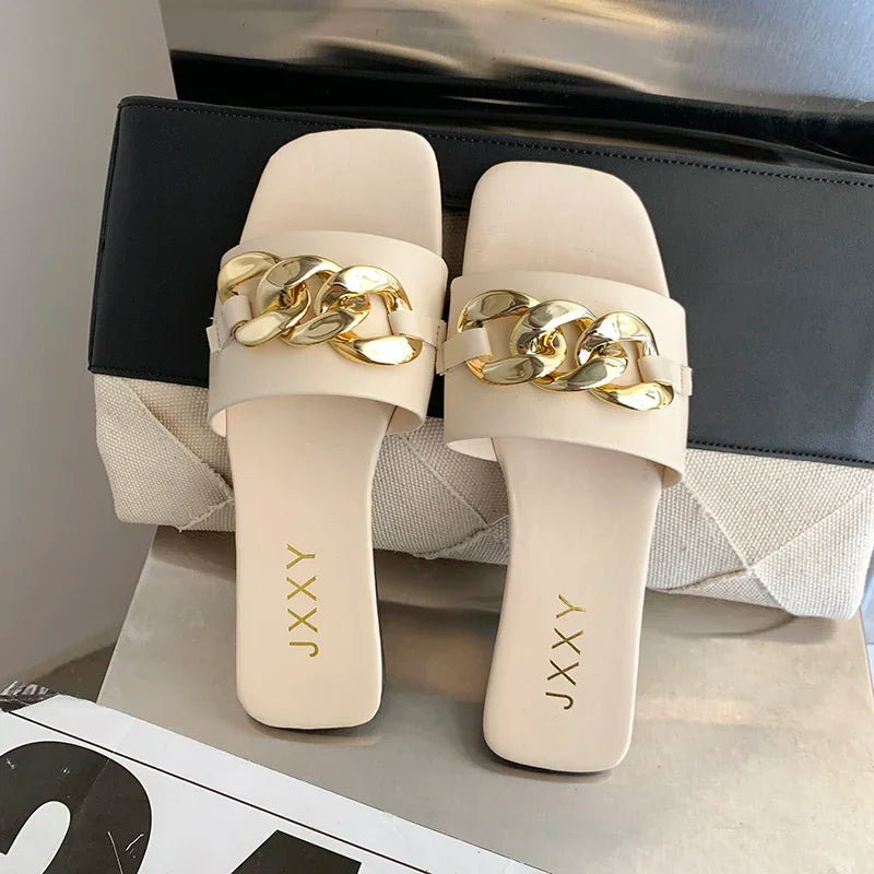 Pantoufles carrées pour femmes couleur blanc