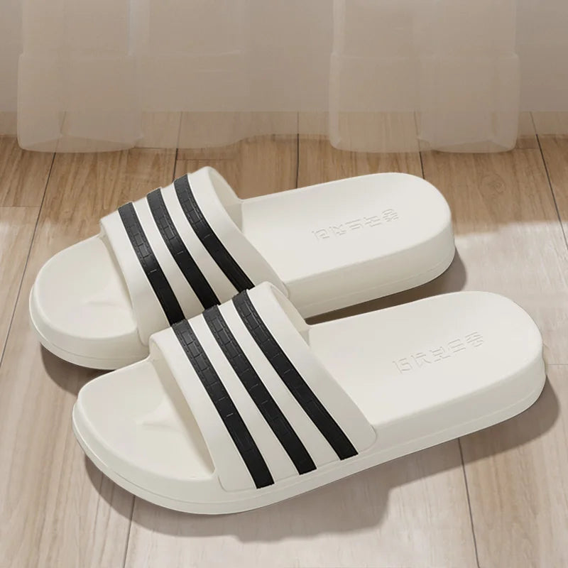 chausson pantoufle couleur blanche