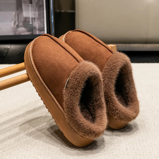 pantoufle en coton pelucheux couleur kaki