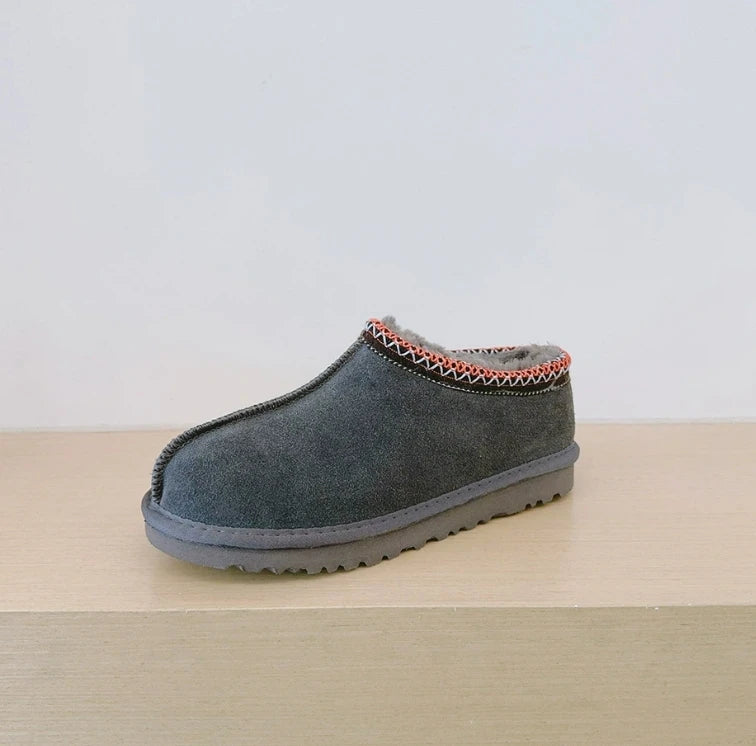 pantoufle mini botte couleur gris