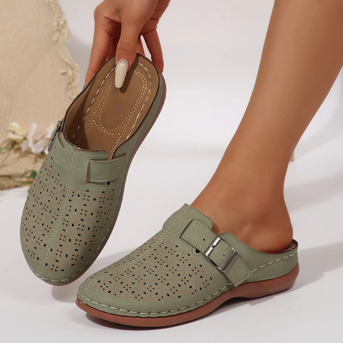 pantoufles d'été pour femmes couleur vert armé